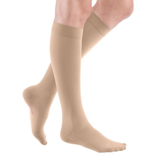 medi mediven comfort CCL2 AD Kompressionsstrümpfe kurz mit Softspitze, 1 Stk., medi